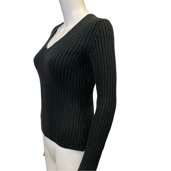 Old Navy Women’s Navy Ribbed Knit V-Neck Cotton Sweater Classic Long Sleeve - Picture 4 of 9